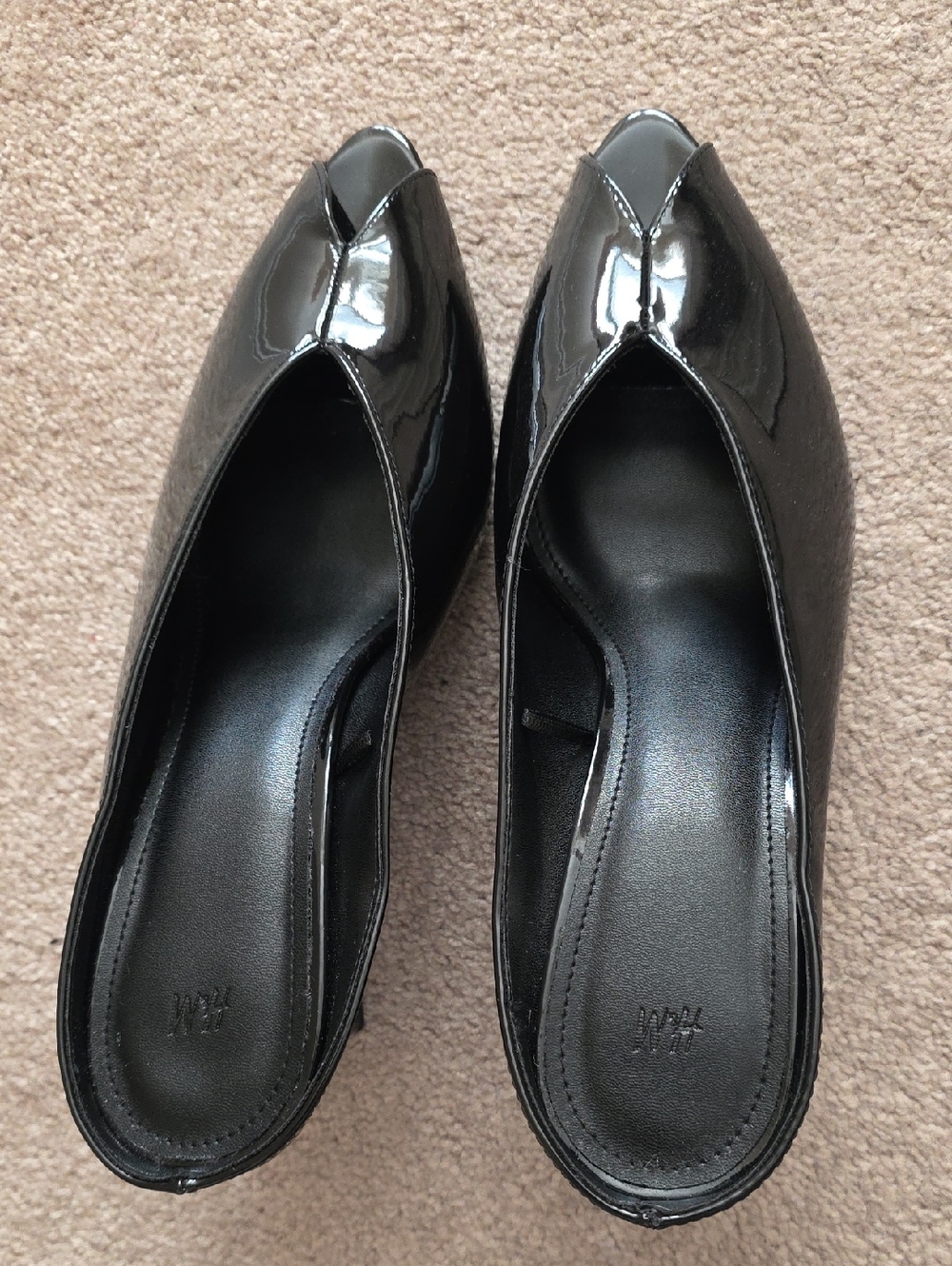H&M Black Patent Pointed Toe Mule Slides